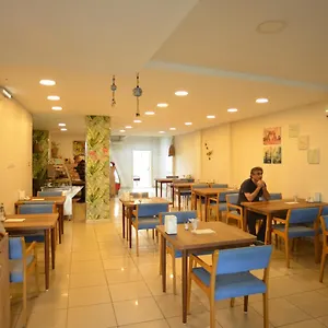 https://yesilyurt-residence.hotelsofizmir.com